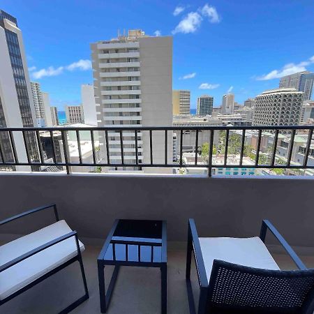 1508- Heart Of Waikiki With Kitchen-Free Parking-King Bed-Corner Unit Lägenhet Honolulu Exteriör bild